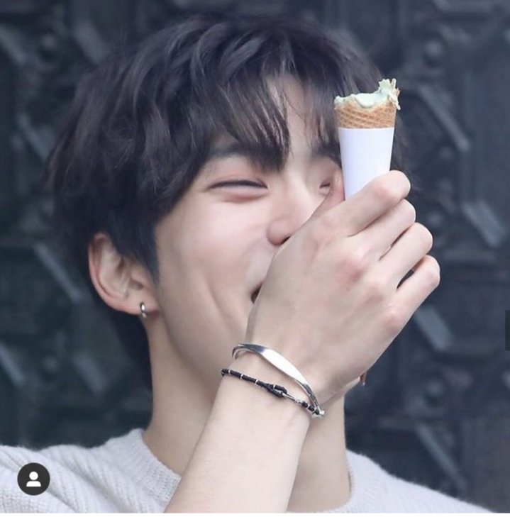 Sadece kusursuz olduğu için özür dileyen jaehyun a iyi geceler (yarın grşümek üzre) 

#JAEHYUN #WeLoveYouJaehyun #jungjaehyun #JAEHYUNBESTBOY #JAEHYUN #nct127 #NCT127_Punch