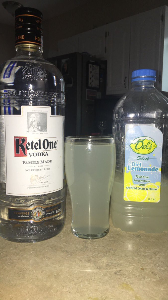 aalemay607's tweet photo. #RhodeIslandproblems #delslemonade https://t.co/vl3PgVJ0cI