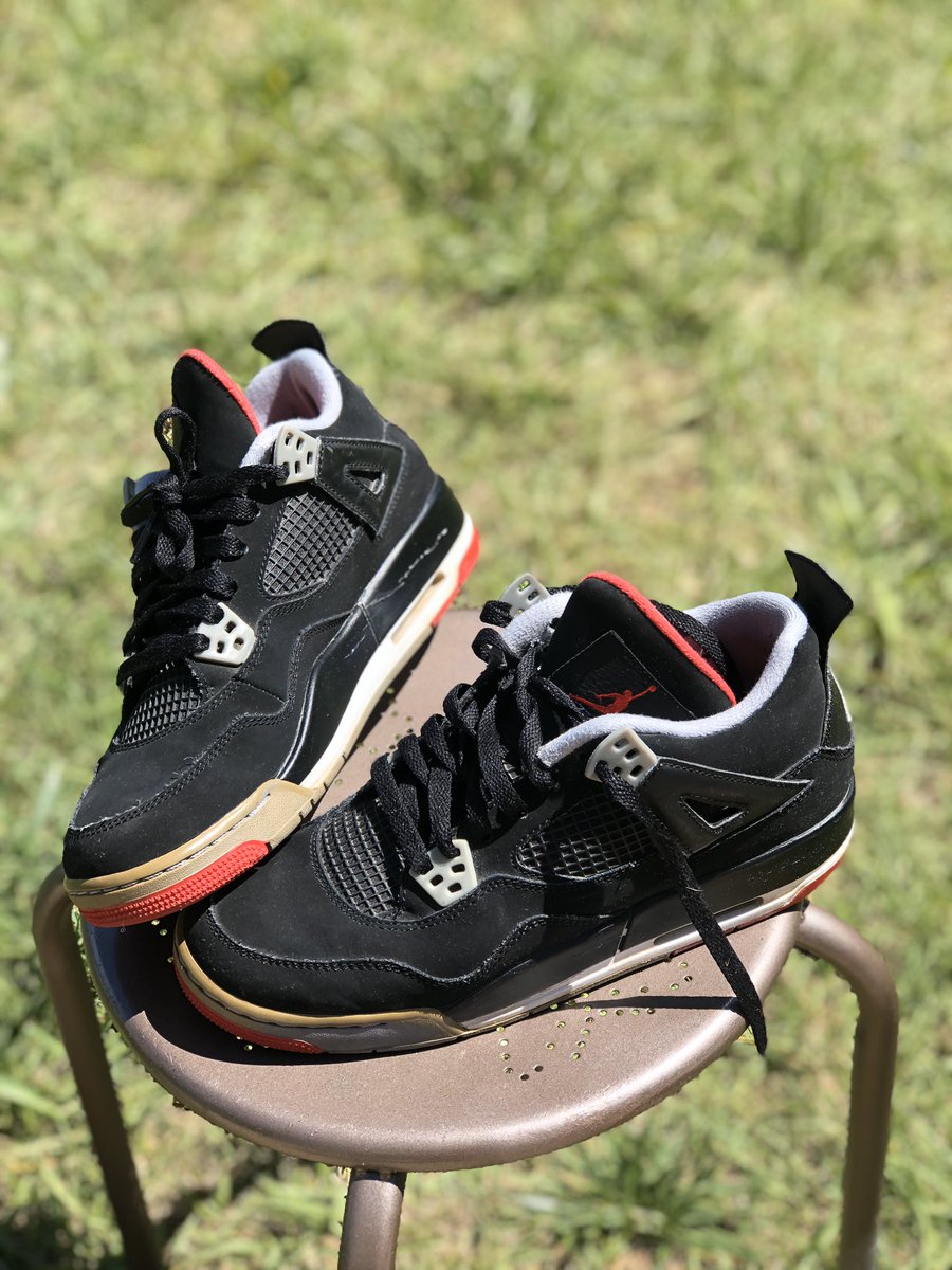 TwionCustoms's tweet photo. Restored 2012 Bred 4s 🍞
#Charlotte #restoredshoes https://t.co/iC9vwDqNtb