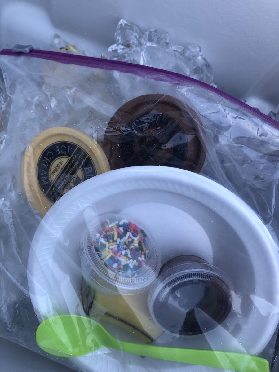 davis_lyndsie's tweet photo. Hit the road with my #partnerteacher @DGregoryEDU to deliver goodies to our soon to be #fourthgraders! 37 stops - 6 hours - 103.4 miles - and it was worth every single hug and smile! More #pics to come! @brayelementary @Barnes817 @ksingle01 @cedarhillisd #theoriginal #WeAre1 https://t.co/Gu27yaT2OF