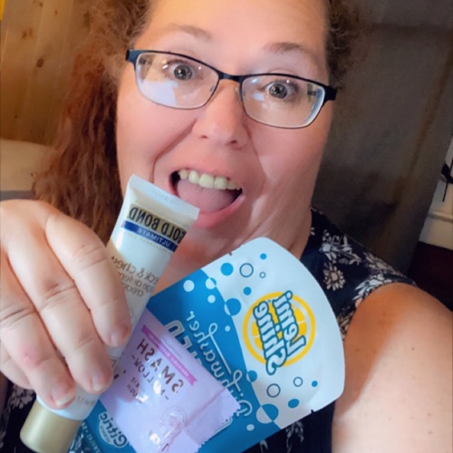 Angidroid's tweet image. I just received my FREE Spring Forward Vox Box with these awesome samples to try. 

Thanks Influenster,  Gold Bond Ultimate, @LemiShine, @snackapade,  @influenster @#SpringForwardVoxBox  #Complimentary!