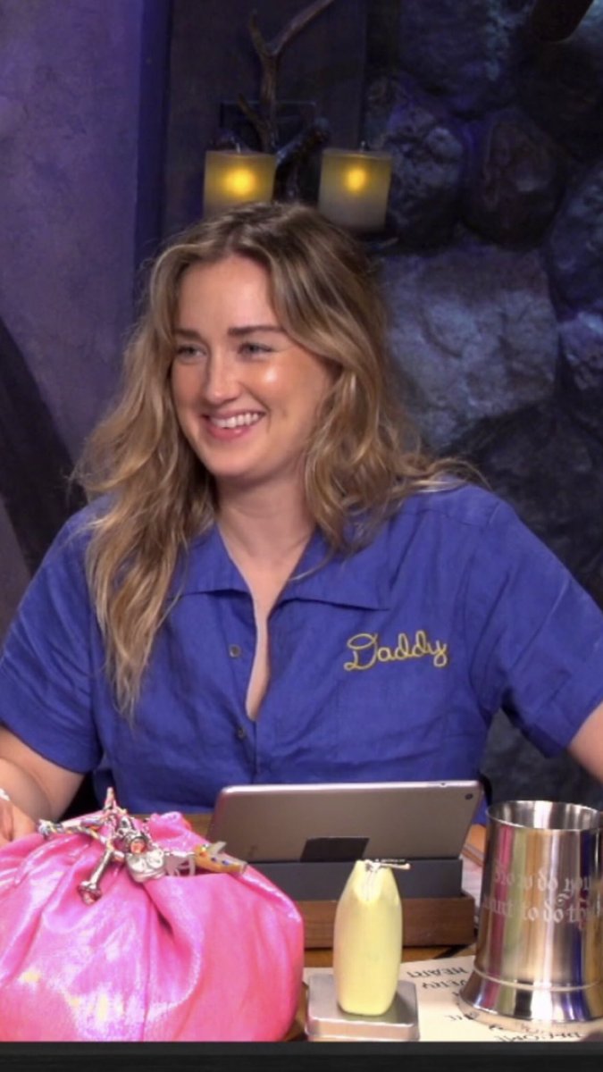 Care🖤💜 on X: Ashley Johnson is so cute I may cry   / X