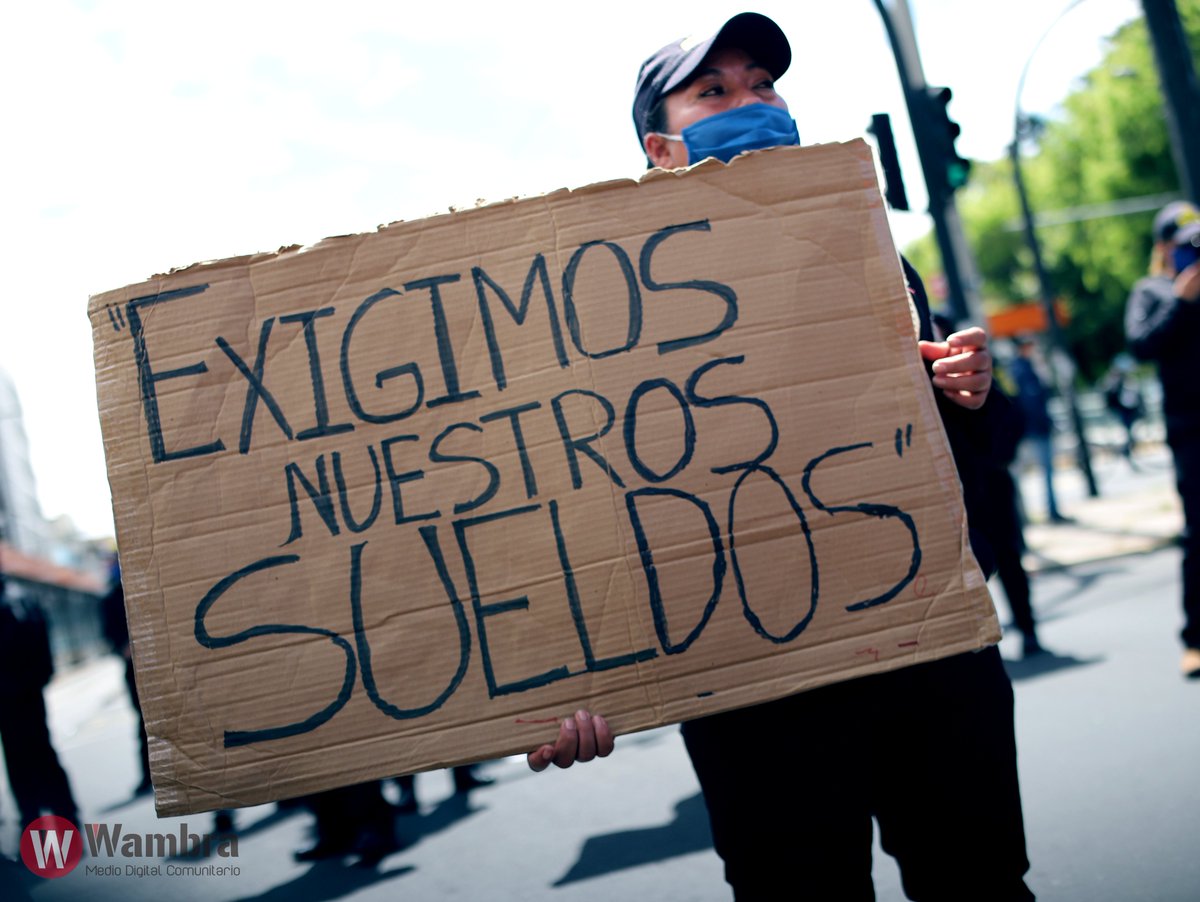 2da cobertura de movilizaciones en #Ecuador

El pueblo le perdió el miedo al #COVID19, al gobierno y a morir con #Coronavirus. Hay gente que la tiene muy jodida y no va a permitir que la poca plata que queda, se vaya en corrupción

Cuidado, hay contagio comunitario de indignación