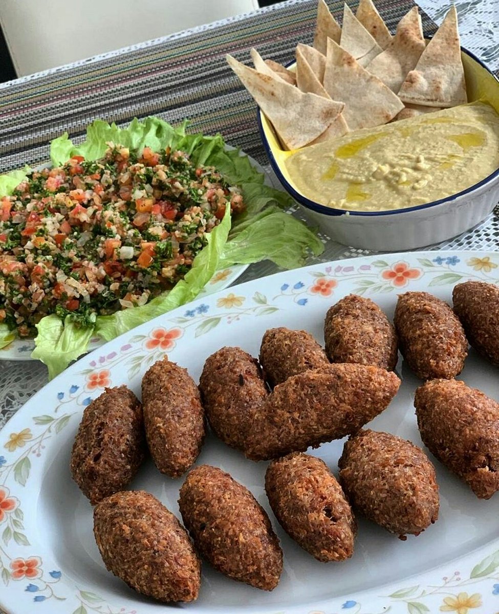 ElMonokuco's tweet photo. A veces me pongo a ver lo que cocino y joda la verdad se ve hasta rico. https://t.co/RleaxCZlSp