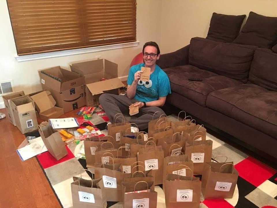 EWEAtweets's tweet photo. EWEA members were actively filling bags with fun and necessary stuff for our students!
500 bags to be exact!
This is part of an NJEA FAST grant. 
The bags will be available to ALL students at GNR AND EMK during food pick-up times. 
We are also making bags for RISE summer camp! https://t.co/zWEFna4SkR
