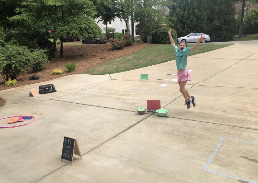 MPEAzimzadeh's tweet photo. Field Day 2020 in the books! Fun to see how everyone participated in field day events!! #BetterTogetherMPE #FCSrising @mpeburtsfield @MPE_Mustangs https://t.co/4mEhhlrUaq