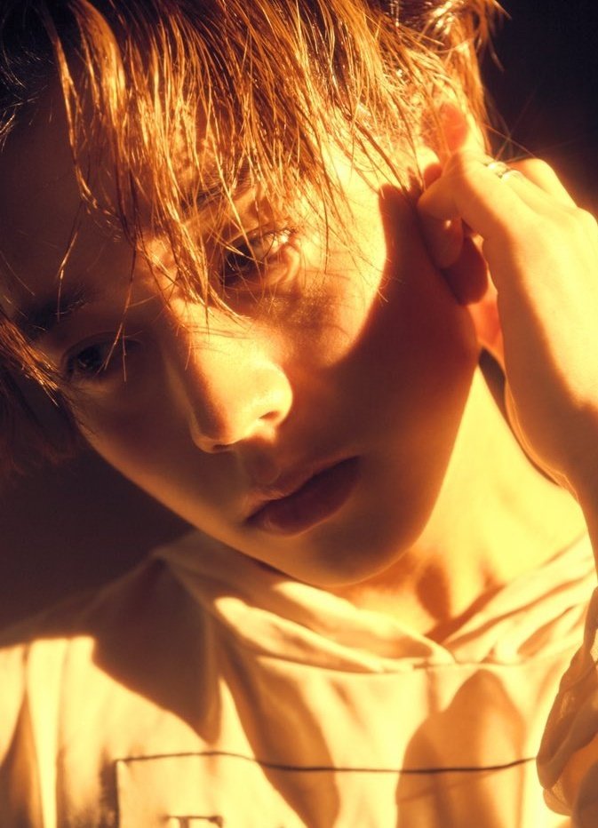 chocoffeelate96's tweet photo. I'M DEVASTATED! PARK JIHOON IS DEFINITELY ONE OF THE MOST ATTRACTIVE MAN EVER ❤
(ಥ﹏ಥ)
#박지훈 #ParkJihoon
#TheW #TRACK_LINE
#200526COMEBACK
#ComingSoon @Park_Jihoon_twt https://t.co/Flb45KR1GP