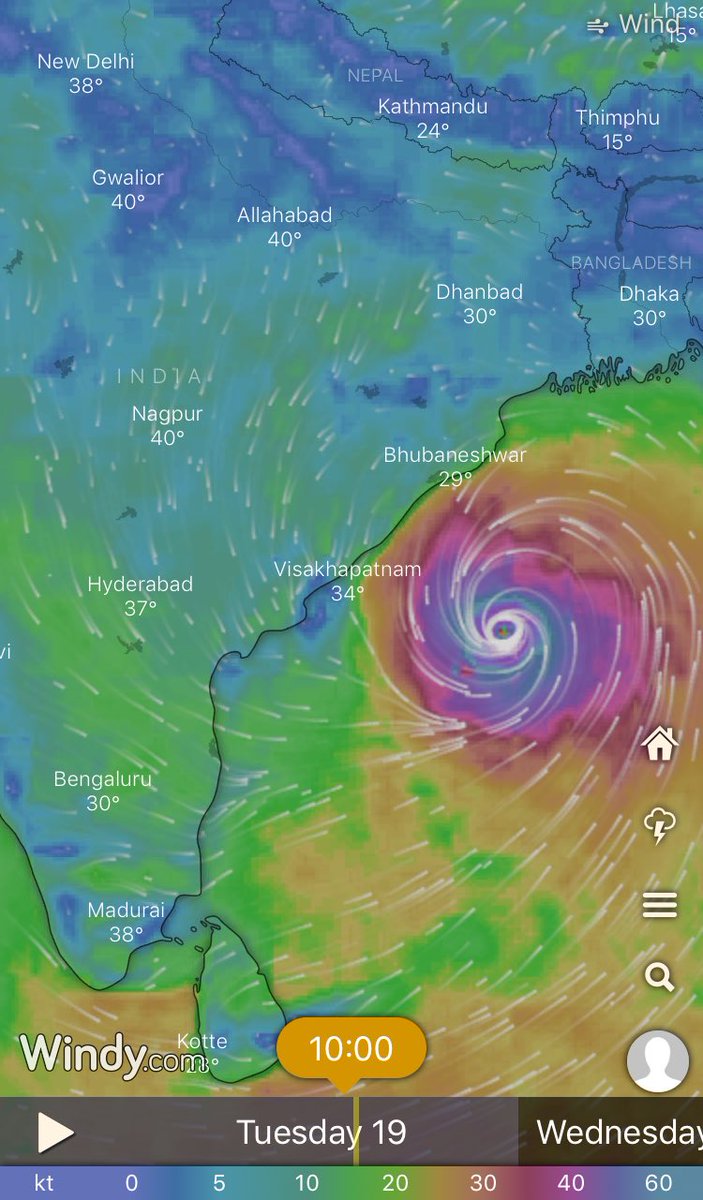 Gowrishankar005's tweet photo. Amphan is now the strongest cyclone ever recorded in Bay of Bengal, surpassing the 1999 Odisha super  cyclone at 260kph.

The Joint Typhoon warning Center of US has upgraded Super Cyclone #Amphancyclone 270kph, and is a potential catastrophic disaster . https://t.co/CGFnxZE05b