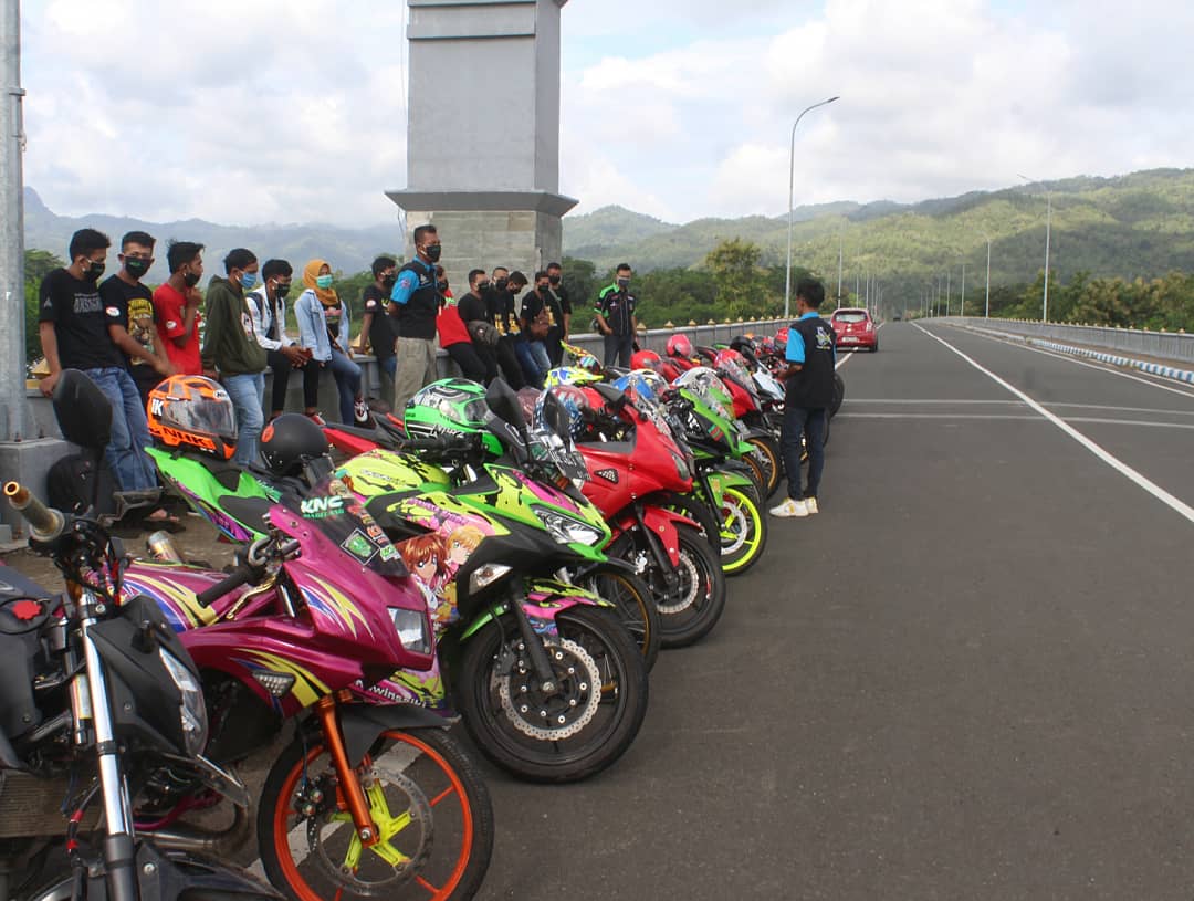 KncPacitan's tweet photo. Link youtube KNC pacitan
Like dan subscribe.
========================
https://t.co/i9hYSuUmej
======================== 
BAKSOS 1000 MASKER =======================
@official_knc_indonesia
@knc_regionjatim
@knc_pacitan
#kncindonesia
#hiduplahindonesiaraya
#kncjatim
#kncpacitan https://t.co/A87zxW5YZ5