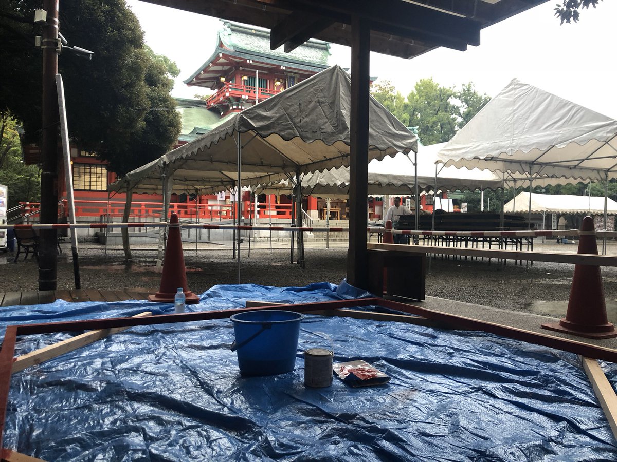 Goma 公式 新しくフォローしてくださった関東の皆さん 実はgomaさんの絵 東京でみれます 青森のねぷた祭りでねぷたを3年連続描かせて頂いておりまして その一つが門前仲町の富岡八幡宮に展示されています 金魚花魁 金魚ねぷたを擬人化した