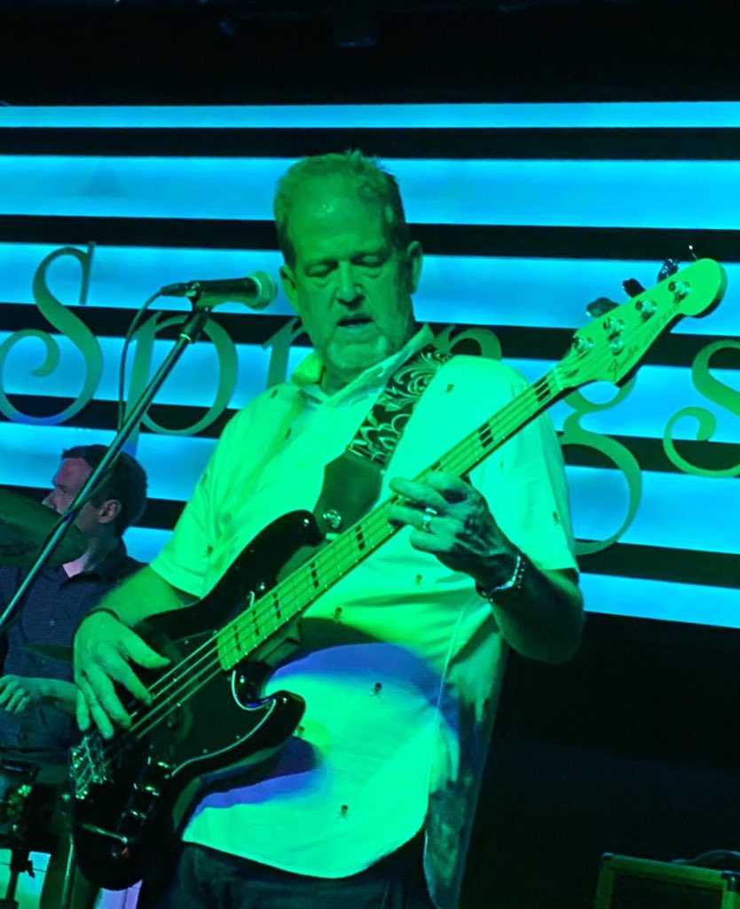 TxThose's tweet image. About time to get back on stage!!!