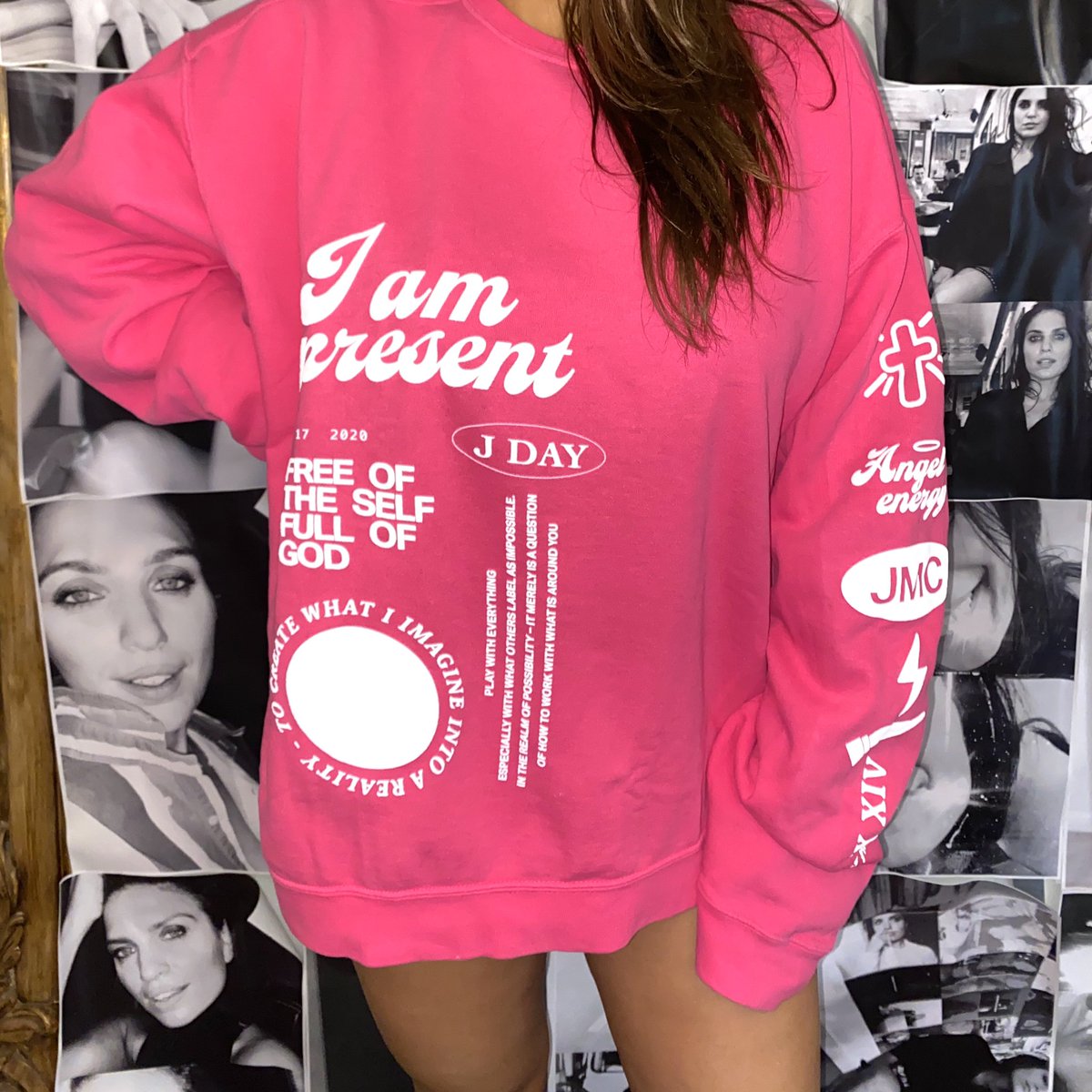 ContrastHigh's tweet image. 𝗧𝗛𝗘 "𝗝𝗗𝗔𝗬" 𝗖𝗥𝗘𝗪𝗡𝗘𝗖𝗞
The more we celebrate life - the more there is to celebrate!
______________________________

𝗢𝗡𝗟𝗬 𝟮𝟰 𝗔𝗩𝗔𝗜𝗟𝗔𝗕𝗟𝗘
White puff print on various colors. 

**ONE SIZE FITS ALL 

𝑺𝑯𝑶𝑷 𝑵𝑶𝑾  LINK IN BIO
$75  LIMITED EDITION