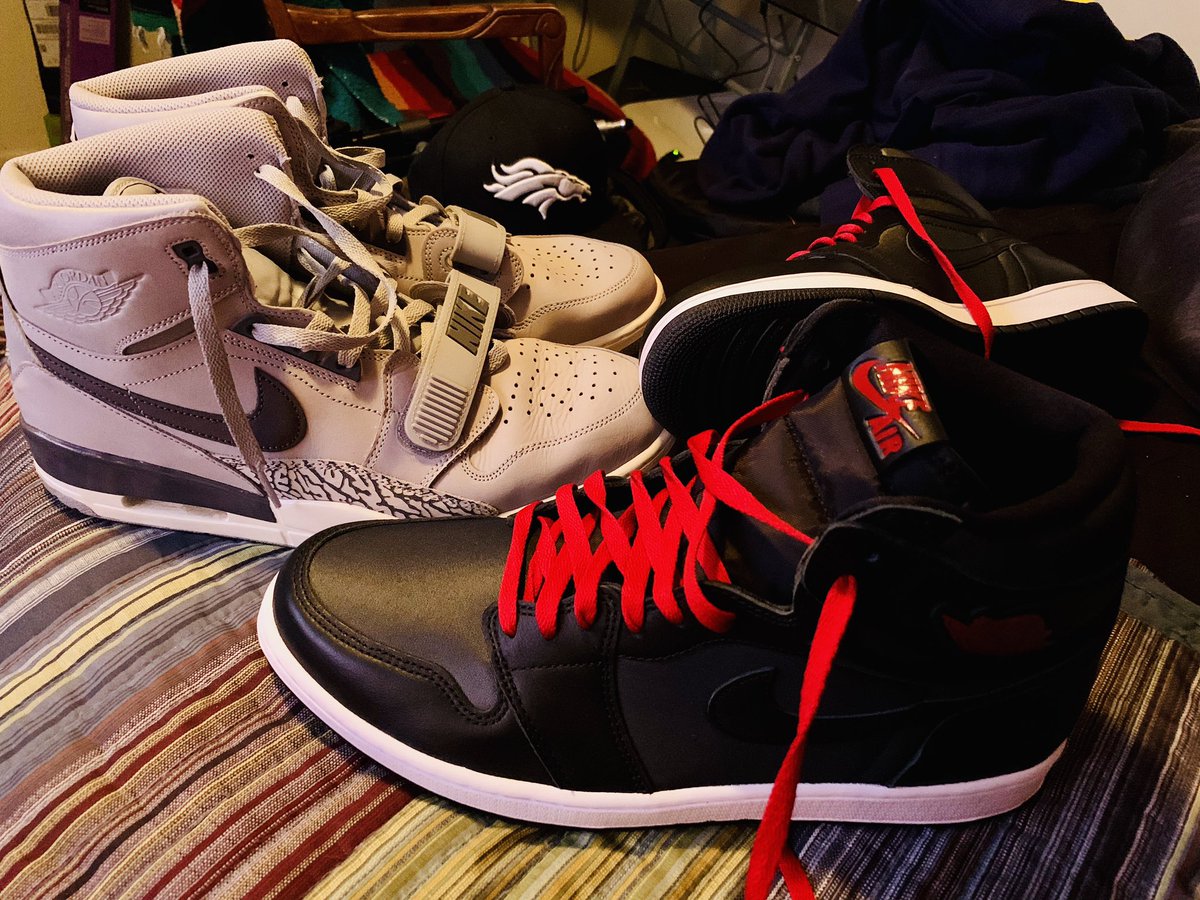 adamevesteve_'s tweet photo. Thank you #LastDance for a nice trip down my 16-17 years old teenage memory lane, one of the best documentary pieces ever #jordanforever https://t.co/VhuQuvk0Rz