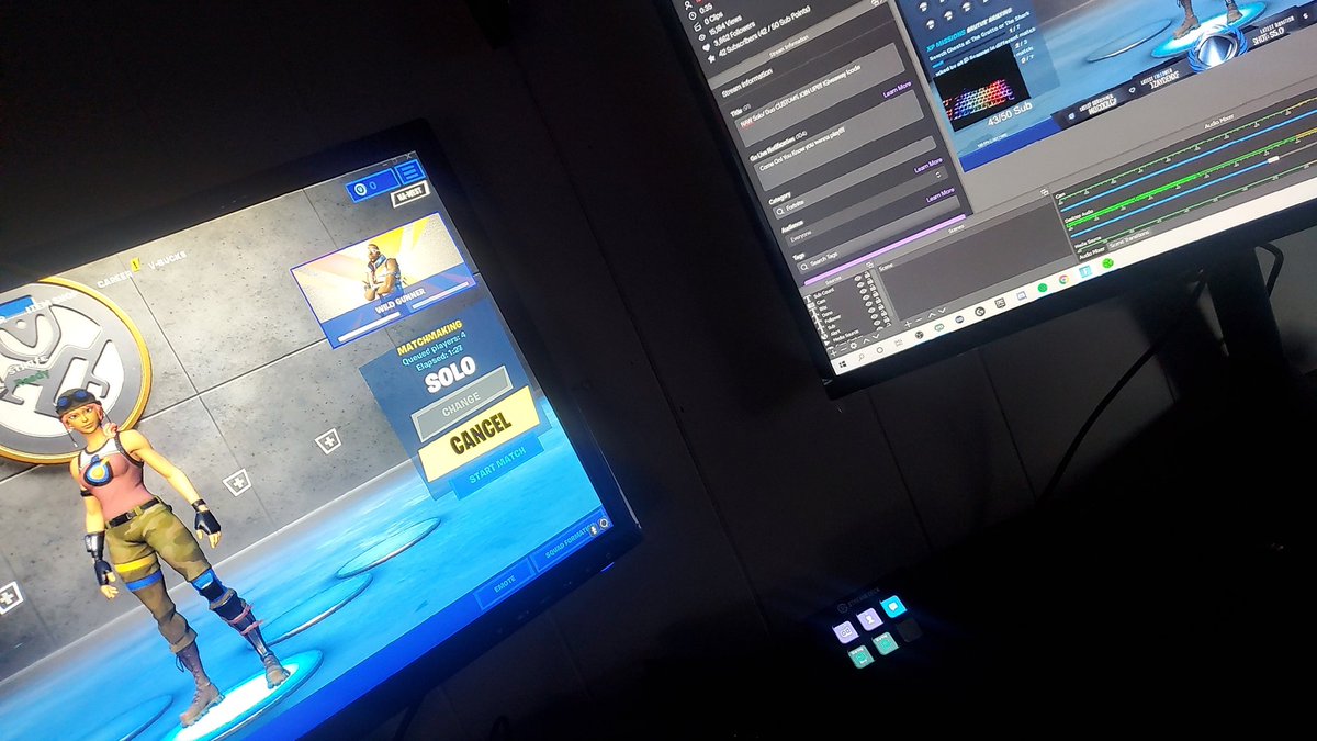 CodeStrafeTTV's tweet image. We live!!! Duo/Solo Scrims!!! Twitch.tv/strafeious