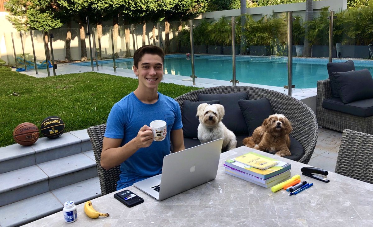 UNSWMedicine's tweet photo. Second-year medicine student, Josh Lowinger, shared how study and life has changed for him during #COVID19, in a #StudentTakeover of our Instagram stories this week.
Follow the @UNSW Medicine Instagram and view the latest #UNSWfromHOME highlight here: https://t.co/B1ApDanE8k https://t.co/PNy5EgYg4U