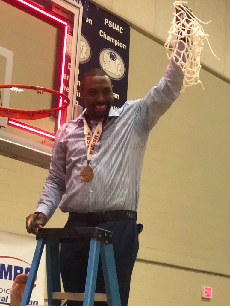 Coachhammett's tweet photo. 5 Years Ago Today I Became Head Coach At PSWB. People Thought I Was Crazy When I Said I'd Recruit The Best Players In The Country, Build A Winning Culture And Win A National Championship. In 5 Years We Did That And MORE...
#PSWBHOOPS #PopsForever #EverythingForPops https://t.co/BrtO0gF0VU