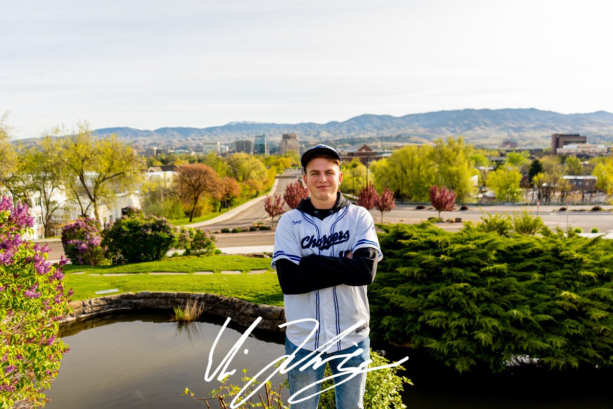 GoCVCS's tweet image. Baseball Class of 2020

Eli Fehringer #SeniorNight

#GoCVCS #CHARGERPOWER