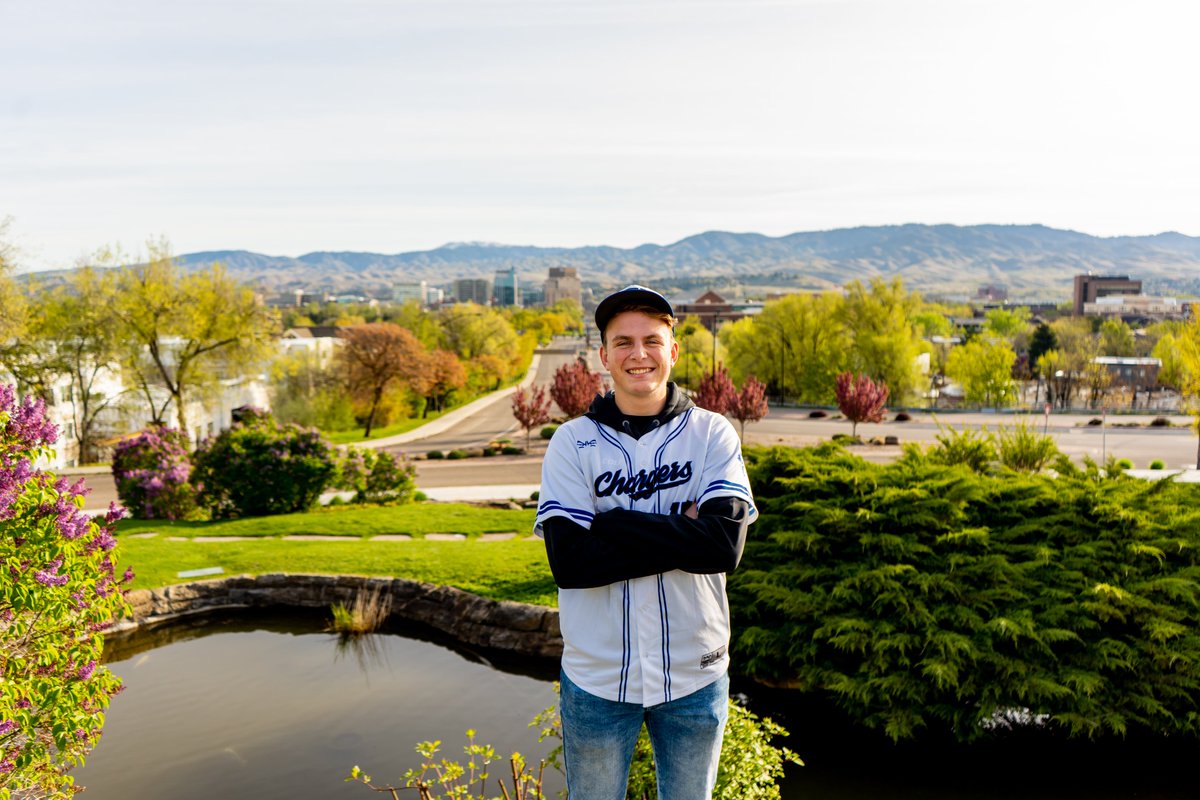 GoCVCS's tweet image. Baseball Class of 2020

Eli Fehringer #SeniorNight

#GoCVCS #CHARGERPOWER