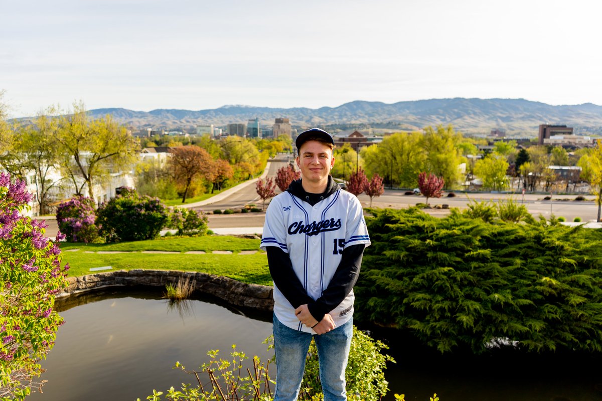 GoCVCS's tweet image. Baseball Class of 2020

Eli Fehringer #SeniorNight

#GoCVCS #CHARGERPOWER