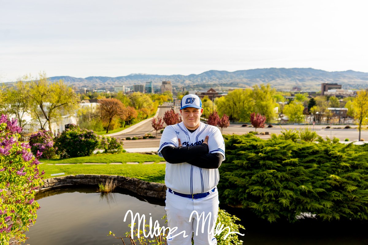 GoCVCS's tweet image. Baseball Class of 2020

Milton Miller #SeniorNight

#GoCVCS #CHARGERPOWER