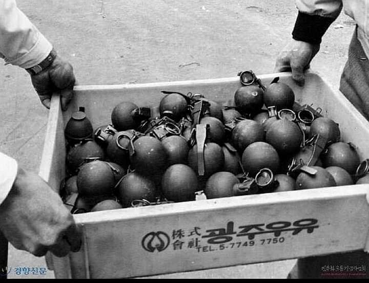 5.18  당시 광주시민의 모습.