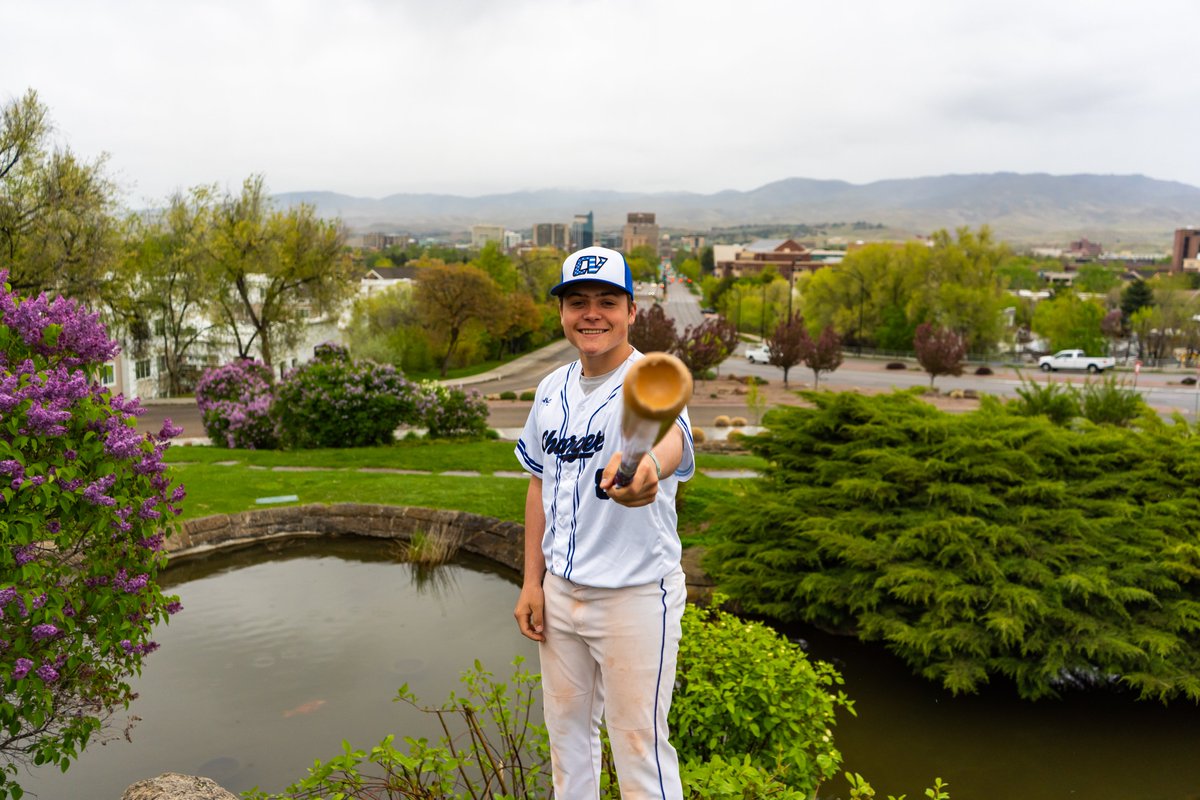 GoCVCS's tweet image. Baseball Class of 2020

Keaton Hoiosen #SeniorNight

#GoCVCS #CHARGERPOWER