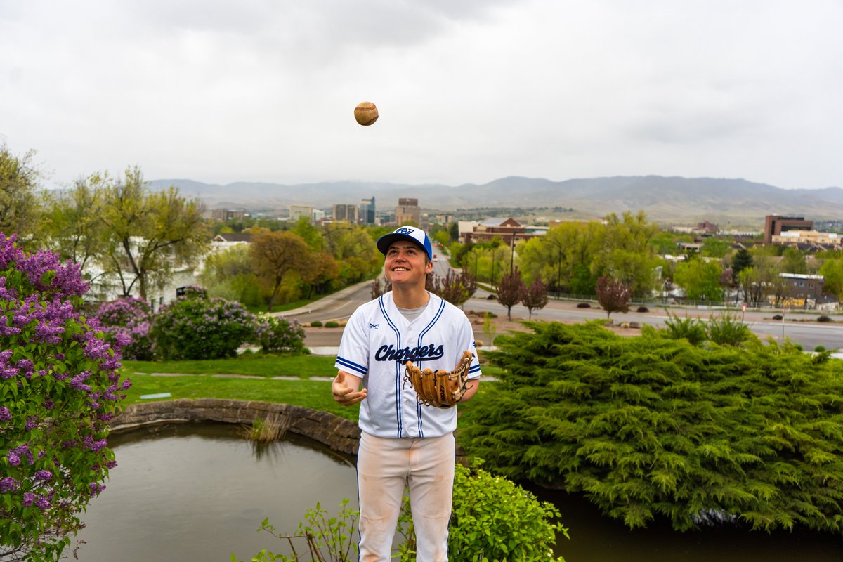 GoCVCS's tweet image. Baseball Class of 2020

Keaton Hoiosen #SeniorNight

#GoCVCS #CHARGERPOWER