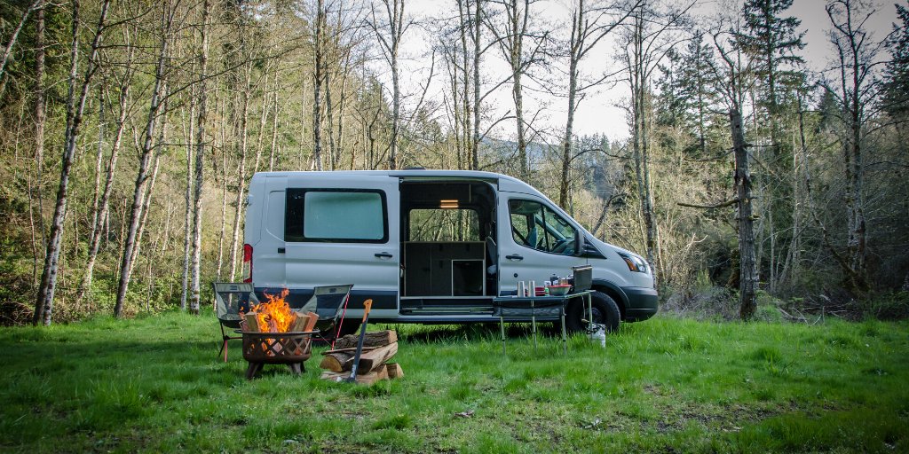 roamericarental's tweet photo. When you head out on the open road to adventure - have a solid game plan in mind! We are here to guide and support you along your campervan journey.  Visit our travel blog for extensive stories on where to go and start planning summer adventure now! 😎 https://t.co/AVhFDhsmjl https://t.co/2QZL7pR3vI