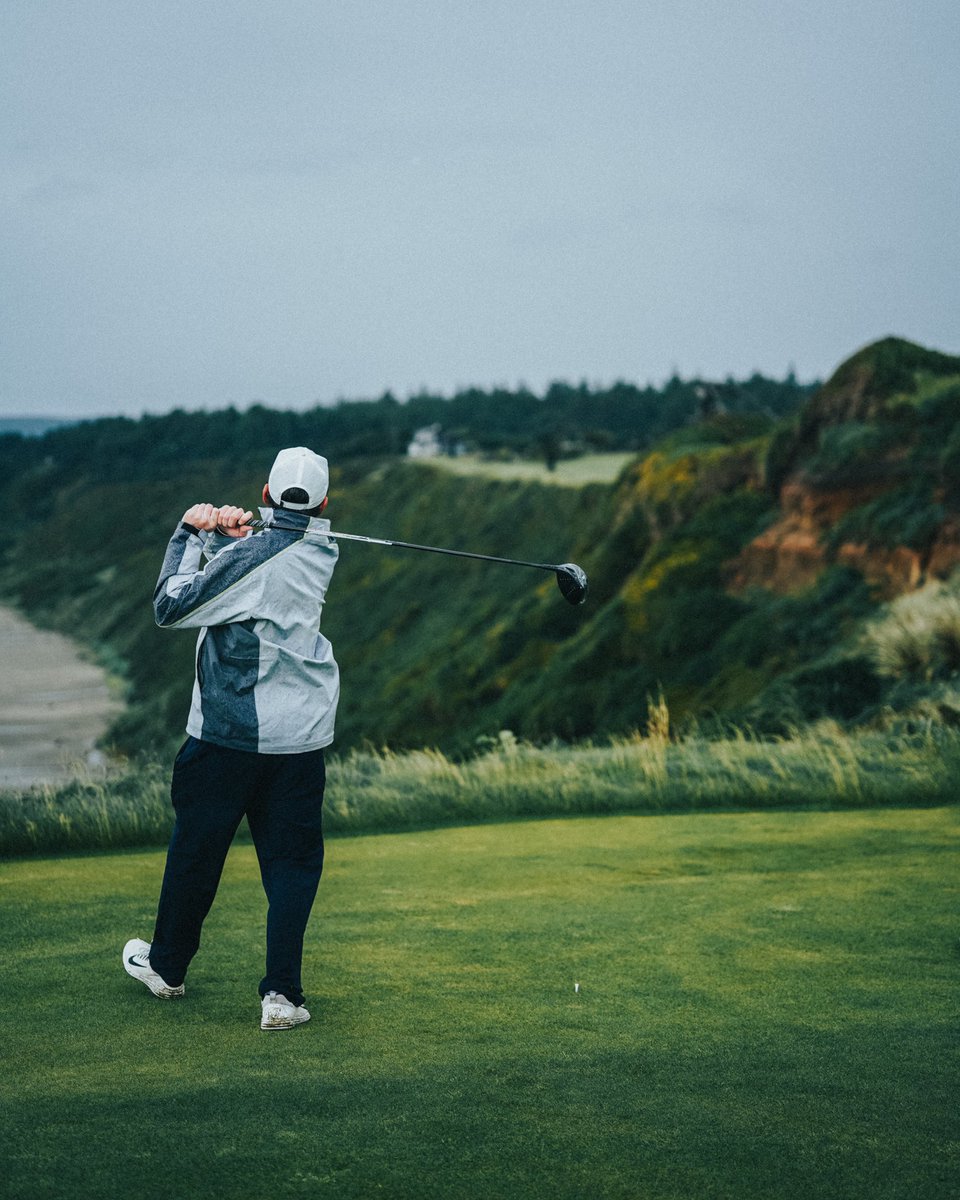 MacKenzie Golf Bags tweet media