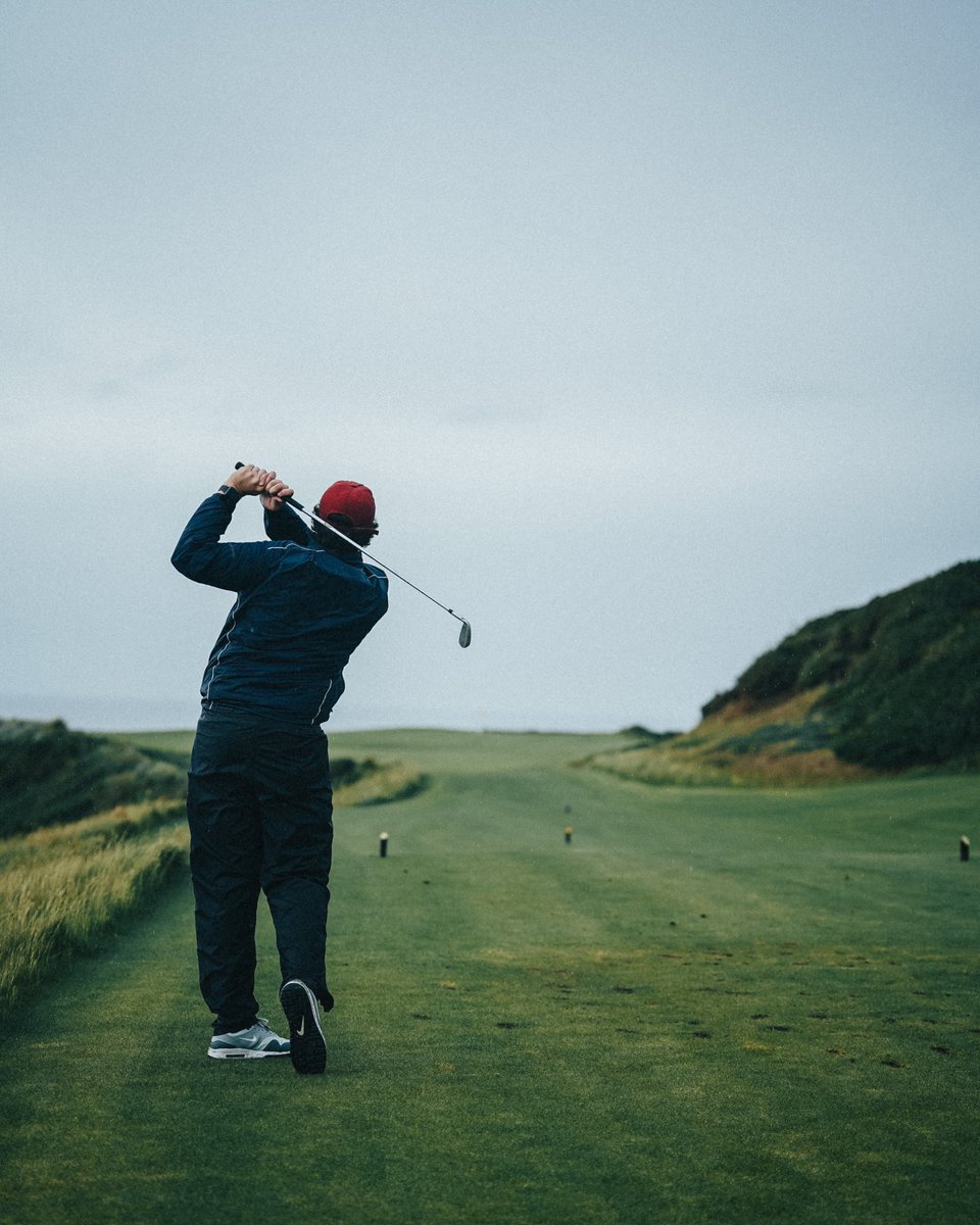 MacKenzie Golf Bags tweet media