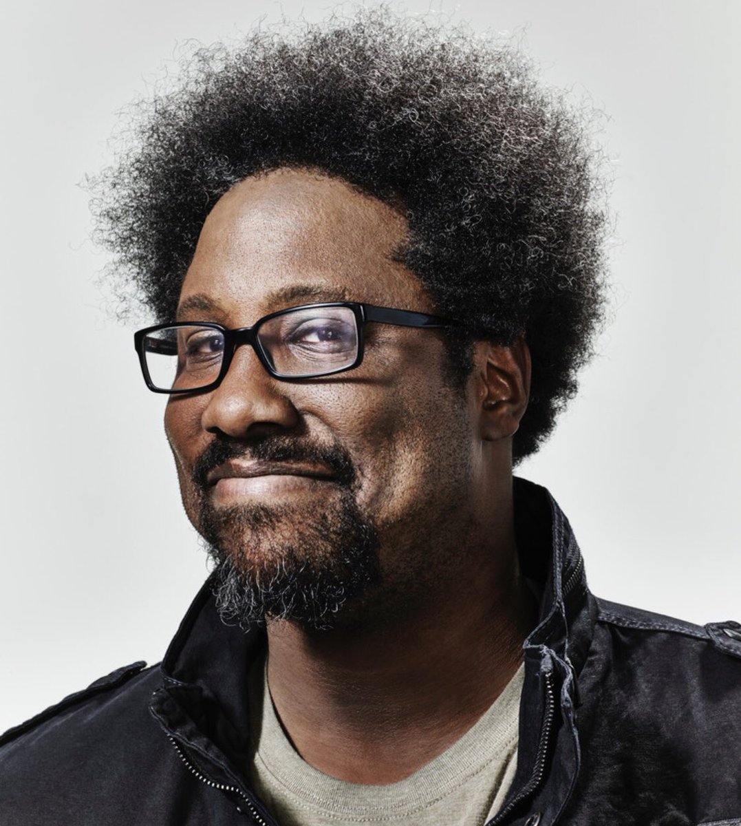 Amazing. When @wkamaubell needed support for #MasksForThePeople the initiative he set up with @impastormike_ he decided to “slide into @jack Dorsey’s DMs.” Dorsey responded and made a $1M donation, what the pair had hoped to raise for the whole campaign. berkeleyside.com/2020/05/18/pas…