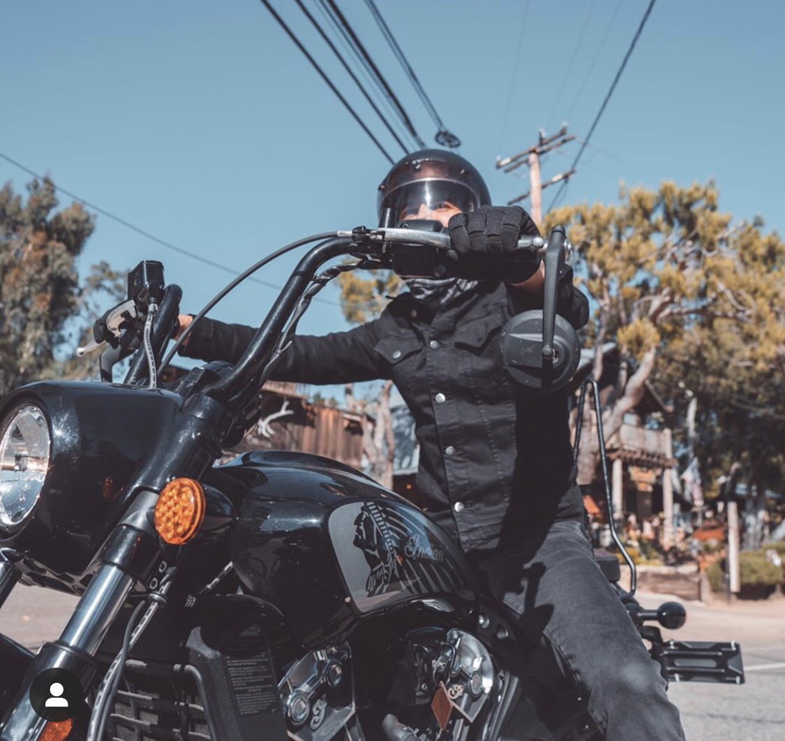 PWChronicles's tweet photo. Very super cool pics of Paul via his IG account. 🏍 #paulwesley #indianmotorcycle https://t.co/YVzilqtBoP