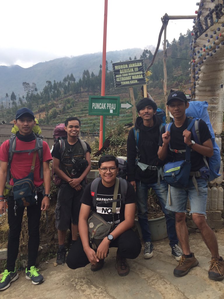 Bgs_Daniel's tweet photo. Nanjak lagi lah 😩 https://t.co/GYknlvN17I