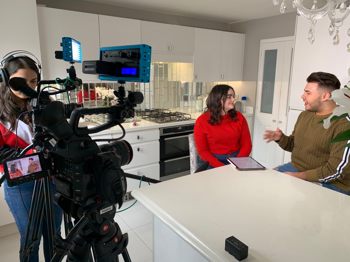 _Holly_Clark's tweet photo. Some people write 10,000 word dissertations. I made a 4-part documentary series &amp; I couldn’t be prouder💓
Watch episode 1 of my major project investigating Men’s Mental Health #MentalHealthAwarenessWeek https://t.co/3wgJbiBkCt #AMansWorld @bcumedia @AMansWorld5 https://t.co/QPQRRgZA26