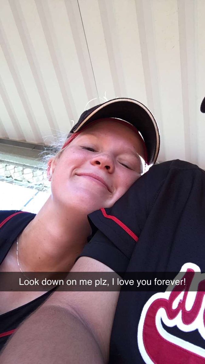 kamnick13's tweet photo. I love you forever.❤️ fly high my sweet angel👼🏽 https://t.co/DnW6ATjbPg