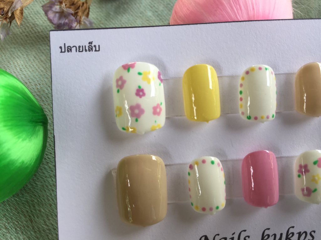 nails_kukps's tweet photo. พาสเทลแบบนี้ทนไหวหรอ #เล็บเจล  #เล็บปลอมงานแฮนด์เมด https://t.co/zmrlXe4ATw
