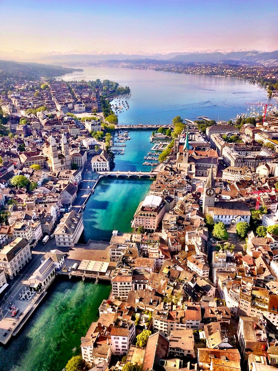 deLeonardisP's tweet photo. What a beauty! - #earthpix #forbestravelguide #bbctravel #cnbctravel #cnntravel #bestdiscovery #nature #suisse #voyaged #ongooglemaps #hbouthere #iamatraveler #20minphoto #lematinphoto #blickheimat #hellofrom #mydomainetravels #WHPlandscape #GoogleMaps15 #Travel https://t.co/TyAfb7R5Q2
