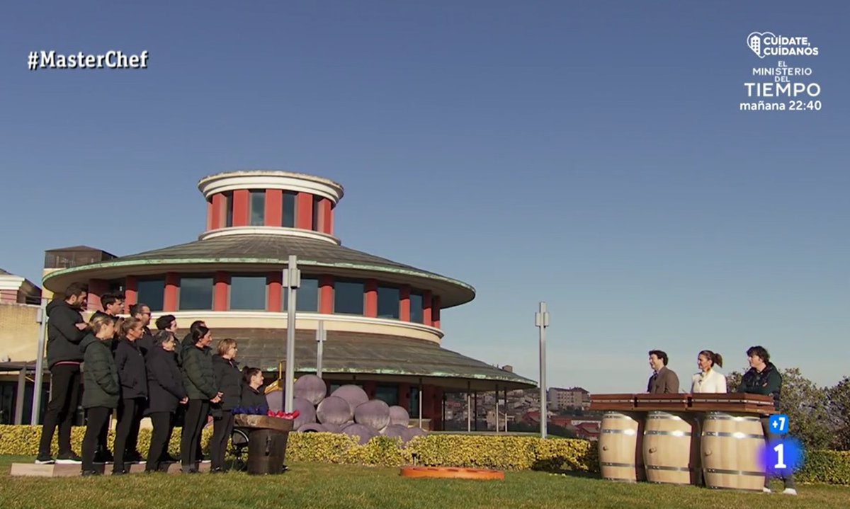 .<a href="/MasterChef_es/">MasterChef</a> viaja hasta nuestra región con la <a href="/lariojaturismo/">La Rioja Turismo</a> y muestra la grandeza de la gastronomía riojana, el paisaje, la historia, el vino, los valores de nuestra gente y la magia de una tierra sin igual. Nos emocionamos juntos viéndolo 🍷 Gracias