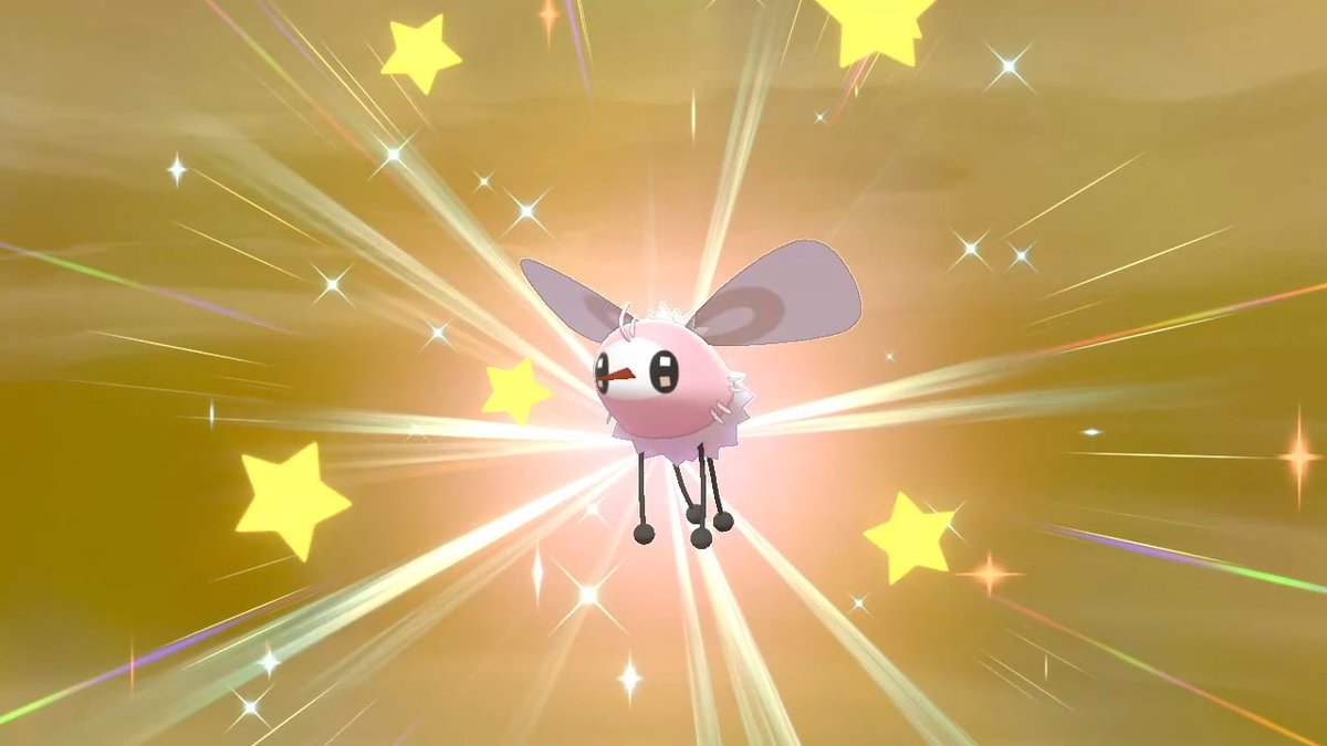 いちご大福 Usumで何千個タマゴ割っても来なかったのに剣盾であっさり生まれた色違いのアブリー 国際孵化 0 1mだからアップでも小さい 可愛い ルミナスメイズの森にて誕生 4枚目どこにいるか探した ポケモン剣盾