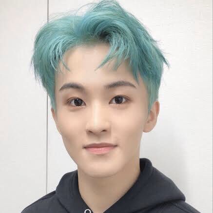 mark as mint macarons #오늘6시_NCT127_PUNCH  #FinalRoundOutNOW  @NCTsmtown_127