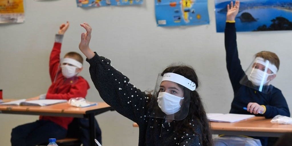 News24's tweet photo. France reports 70 new coronavirus cases in schools a week after reopening | @BISouthAfrica 

https://t.co/KdJccsWyoE https://t.co/OoQdiDOFft