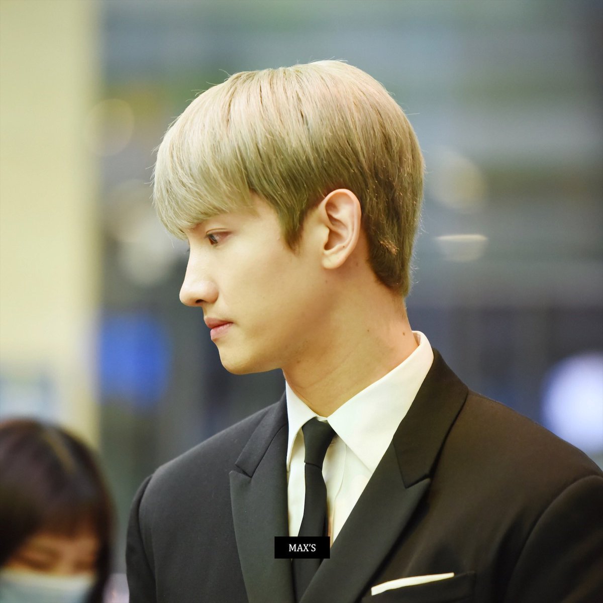 sim_maxs's tweet photo. 200519 이데일리 문화대상 창민
똥글똥그리야 잘가🙈🙈

#최강창민 #チャンミン #changmin 
#MAX #최강창민 #TVXQ! #동방신기 #東方神起 #MAX_Chocolate #최강창민_Chocolate #Chocolate https://t.co/SyIIZ0uiF0