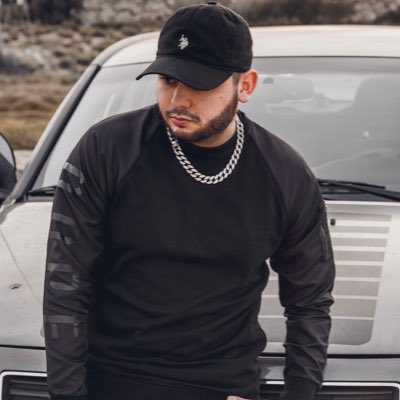 jayy_crow's tweet photo. #NewProfilePic https://t.co/R7upXbhsza