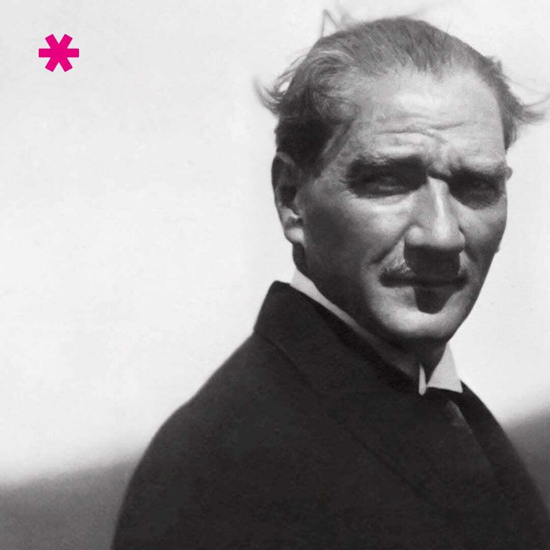 FikirMedya's tweet photo. Daima genç kalan fikirlerinin izindeyiz. Saygı ve özlemle. 19 Mayıs Atatürk'ü Anma Gençlik ve Spor Bayramı'mız kutlu olsun.
 
#fikirmedya #19mayıs https://t.co/3DdANHxlPW