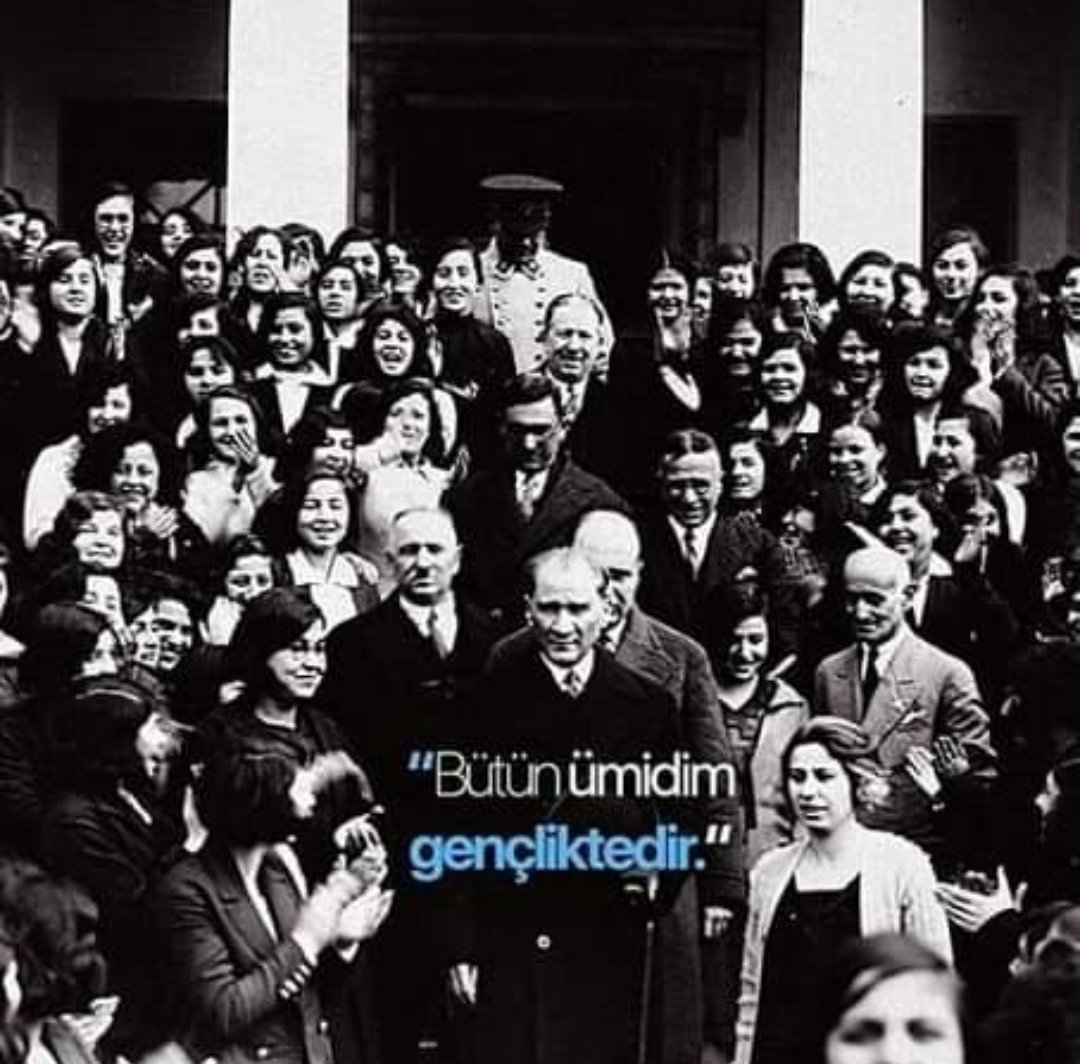 Ey Türk gençliği!!.. Birinci vazifen, Türk istiklâlini, Türk Cumhuriyeti’ni ilelebet muhafaza ve müdafaa etmektir!! 🇹🇷
Gazi Mustafa Kemal ATATÜRK 
#19Mayıs1919 kutlu olsun 🇹🇷🇹🇷🇹🇷