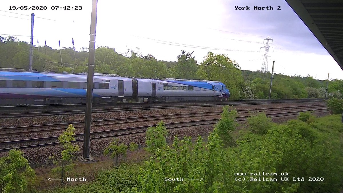 richardware49's tweet image. @railcamlive #SpottingFromHome 802216 passes the York North cams with 1P14 0641 Newcastle-Liverpool