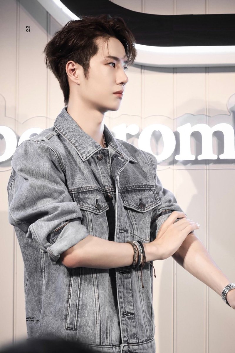 เอาดีๆ ทรงนี้คือต้องมาอีกอ่ะ 😍
#หวังอี้ป๋อ #WangYibo