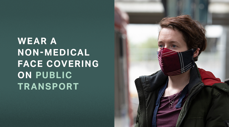 MayorofLondon's tweet photo. ❗IMPORTANT:

All Londoners travelling on public transport must wear a non-medical face covering. 

To help protect yourself and others, travel outside of these peak times if you can:
 
🕓 05:45-07:30 
🕓 16:00-17:30 https://t.co/aT7CGjjQNz