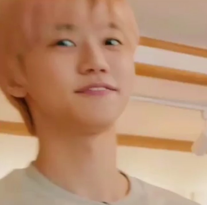 𝙉𝙤.𝟗 tweet media