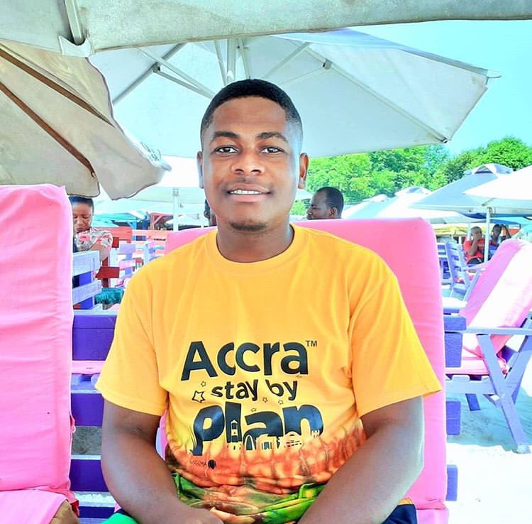 utamaafrica's tweet photo. #peoplerockingutama @princehenry_1
Get some of our #AccraStayByPlan T-shirt’s from @lokkohouse
#stylepride https://t.co/DX6YcS8Imh